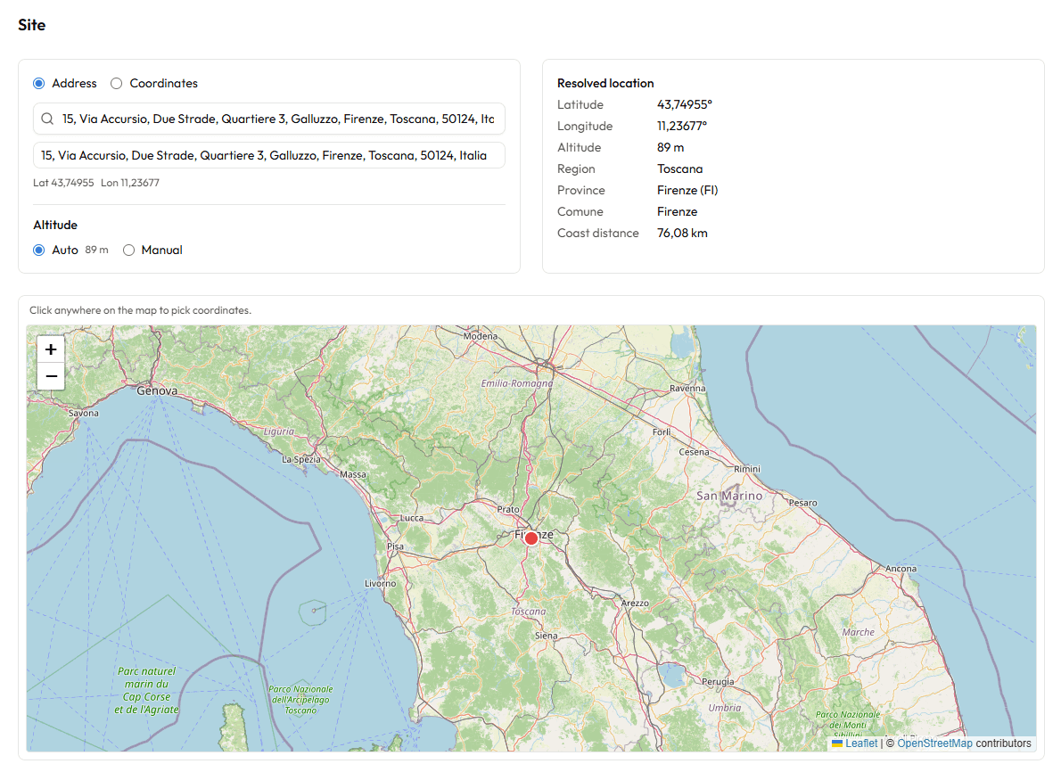 Site location form with address/coordinates tabs, resolved data (province, region, elevation, coast distance) and interactive map.
